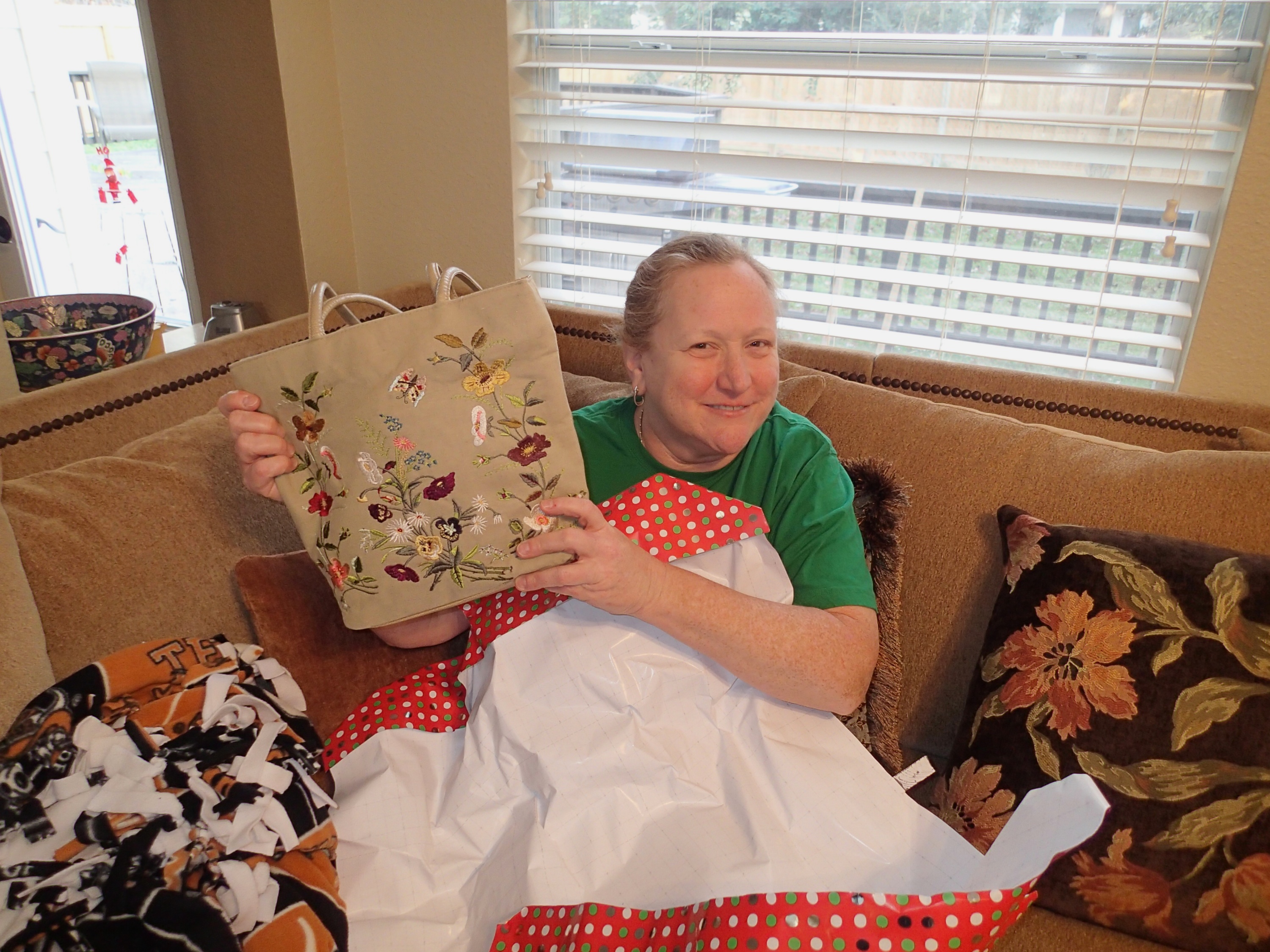 2012-12-25 64 Christmas Morning J&H.jpg
